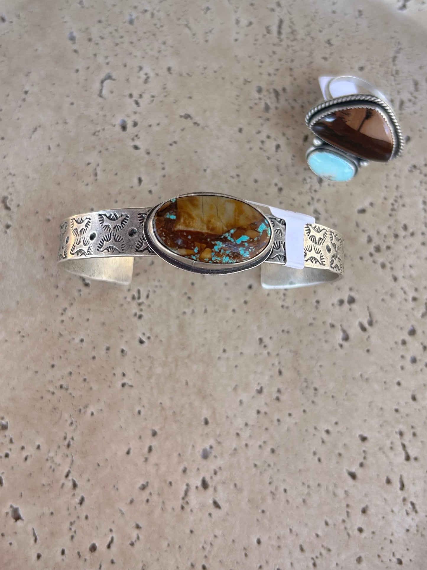 The Hank Cuff