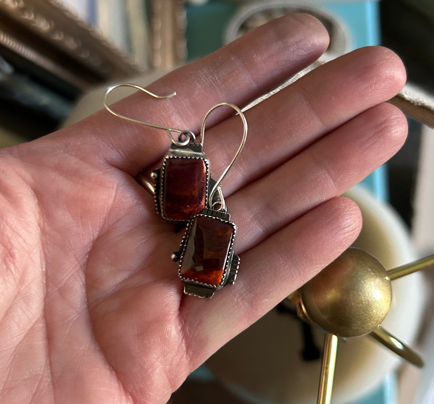 Spiny Oyster Earrings