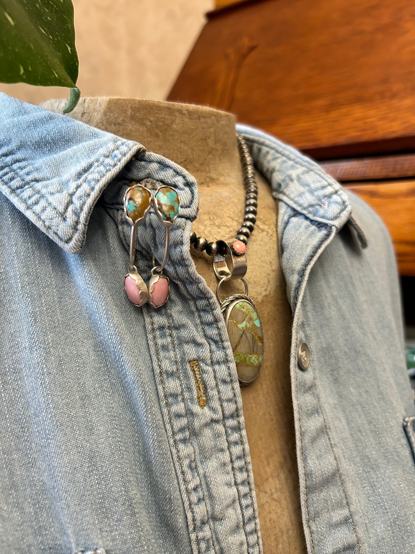 Kingman & Conch Hoops